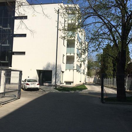 Апартаменты Belle Casa 34 Дебрецен Экстерьер фото