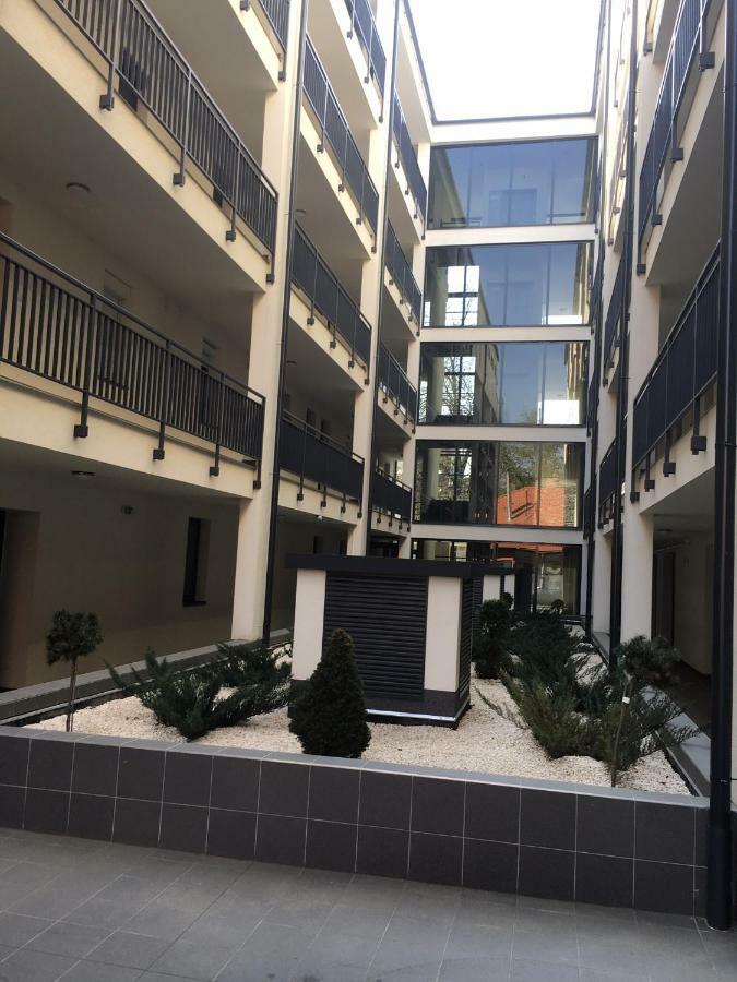 Апартаменты Belle Casa 34 Дебрецен Экстерьер фото